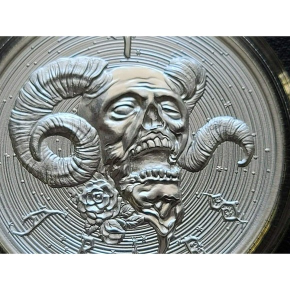 ARIES - ZOMBIE Zodiac Series 1 OZ 999 Silver Round in Capsule Skull Apocalypse - Picture 3 of 6
